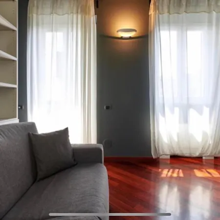 Corso Garibaldi Apartment *